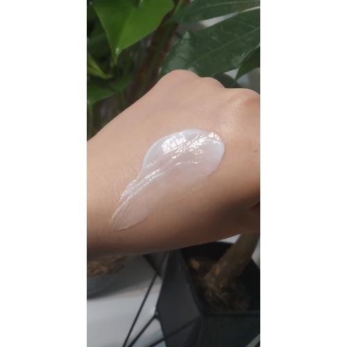Oriflame Love Nature, Hydrating Face Cream with Organic Aloe Vera & Coconut Water (Nawilżający krem do twarzy z organicznym aloesem i wodą kokosową) - opinie | zdjęcie do recenzji od Moniula93 - 2