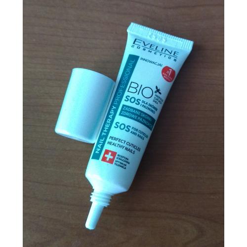 Eveline Cosmetics Nail Therapy Professional, Bio SOS dla skórek i paznokci - opinie | zdjęcie do recenzji od Ariessa