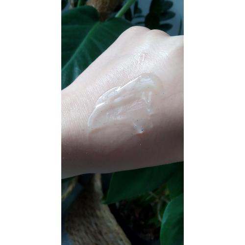 Oriflame Love Nature, Refreshing 2-in-1 Mask & Scrub with Organic Aloe Vera & Coconut Water (Odświeżająca maseczka i scrub 2w1 z organicznym aloesem i wodą kokosową) - opinie | zdjęcie do recenzji od Moniula93 - 3