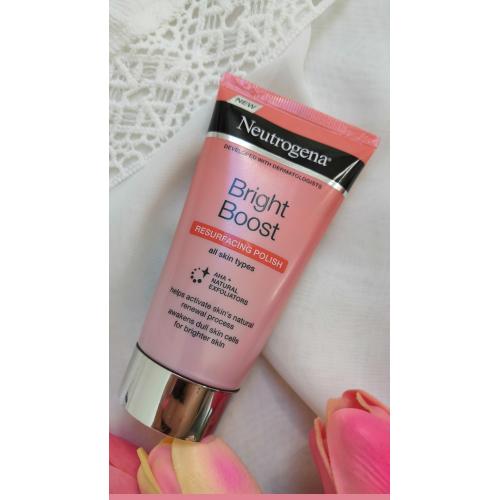 Neutrogena Bright Boost, Resurfacing Polish (Rozjaśniający peeling) - opinie | zdjęcie do recenzji od Amesia181 - 1
