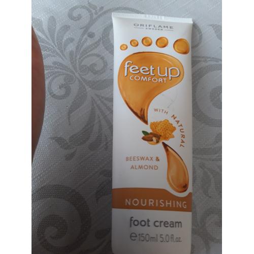 Oriflame Feet Up Comfort, Nourishing Foot Cream (Odżywiający krem do stóp) - opinie | zdjęcie do recenzji od aloiram231 - 2