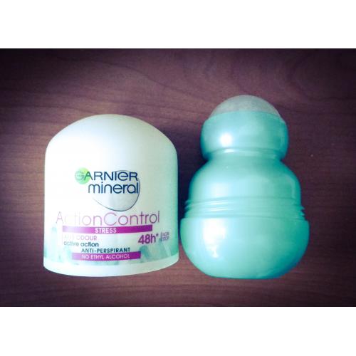 Garnier Mineral Deodorant, Action Control Heat, Sport Stress Anti-perspirant Roll-on 48h (Antyperspirant w kulce) - opinie | zdjęcie do recenzji od Ariessa