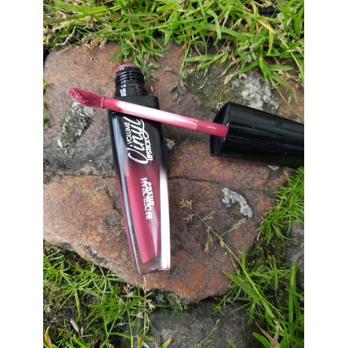 Deborah Volume Vinyl Lipstick (Płynna pomadka do ust) - opinie | zdjęcie do recenzji od Smerfeta83 - 1