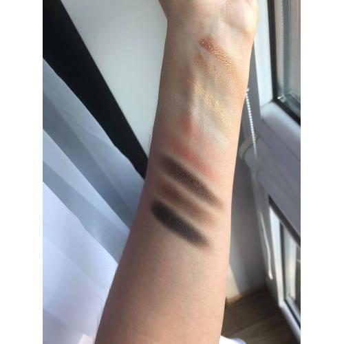 I Heart Revolution Chocolate Vice Shadow Palette (Paleta 16 cieni do powiek) - opinie | zdjęcie do recenzji od Magda_d3 - 1
