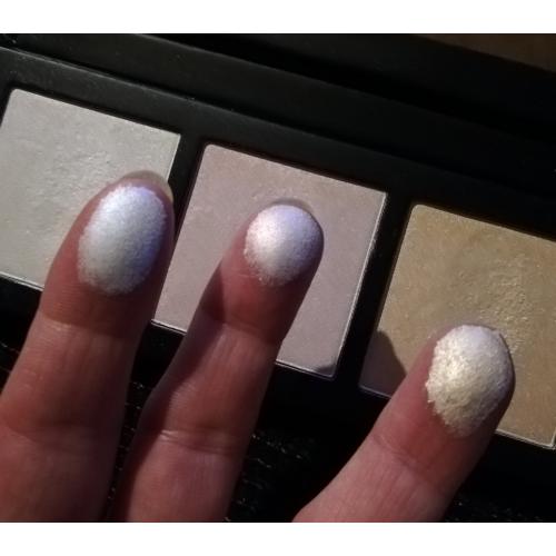 M.A.C. Hyper Real Glow Palette (Paleta rozświetlaczy) - opinie | zdjęcie do recenzji od Ivonek38 - 2