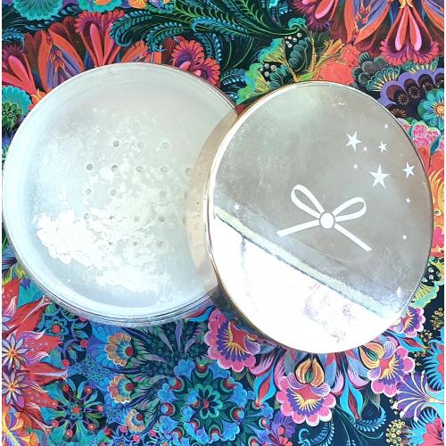 Ciate Extraordinary Translucent Setting Powder (Transparentny puder utrwalający) - opinie | zdjęcie do recenzji od Iwona_C