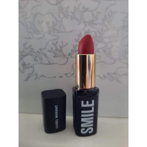 L'Oreal Paris L'oreal Paris x Isabel Marant, Smile Colour Riche Matte Lipstick (Matowa pomadka do ust) - opinie | zdjęcie do recenzji od lusia1987 - 4