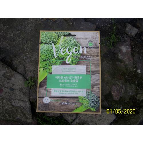 Lomi Lomi Vegan, Sheet Mask with Broccoli Extract and Vitamins A and E (Wegańska maseczka w płachcie z ekstraktem z brokułów i witaminami A i E) - opinie | zdjęcie do recenzji od Smerfeta83 - 2