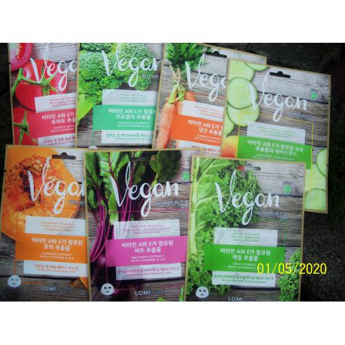 Lomi Lomi Vegan, Sheet Mask with Broccoli Extract and Vitamins A and E (Wegańska maseczka w płachcie z ekstraktem z brokułów i witaminami A i E) - opinie | zdjęcie do recenzji od Smerfeta83 - 3