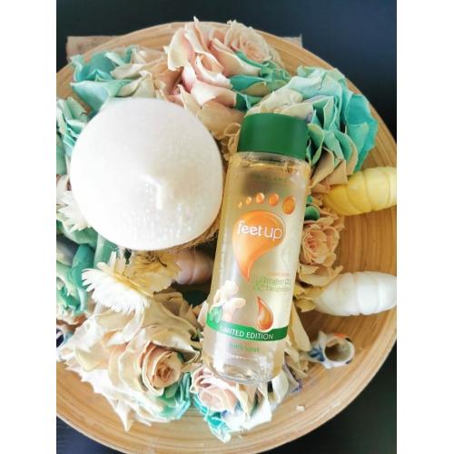 Oriflame Feet Up, Comforting Ginger Oil & Tangerine Bath Soak (Płyn do kąpieli stóp  z olejkiem imbirowym i mandarynką) - opinie | zdjęcie do recenzji od magdalenka_mzk