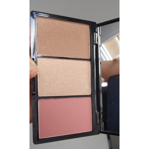 Oriflame The ONE, Contouring Kit (Zestaw do konturowania twarzy) - opinie | zdjęcie do recenzji od Moniula93 - 2