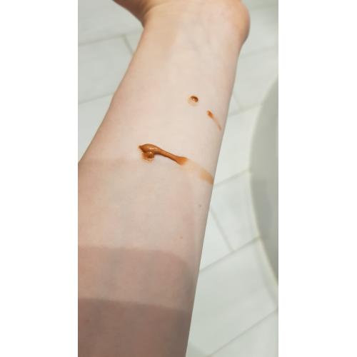 Avon Bronze & Glow, Face & Body Bronzing Gel (Żel brązujący do twarzy i ciała) - opinie | zdjęcie do recenzji od Anka9957 - 2