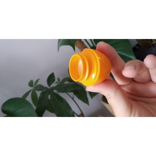 Oriflame Tender Care Protecting Balm with Orange Seed Oil (Krem uniwersalny z olejkiem z pestek pomarańczy) - opinie | zdjęcie do recenzji od Moniula93 - 2