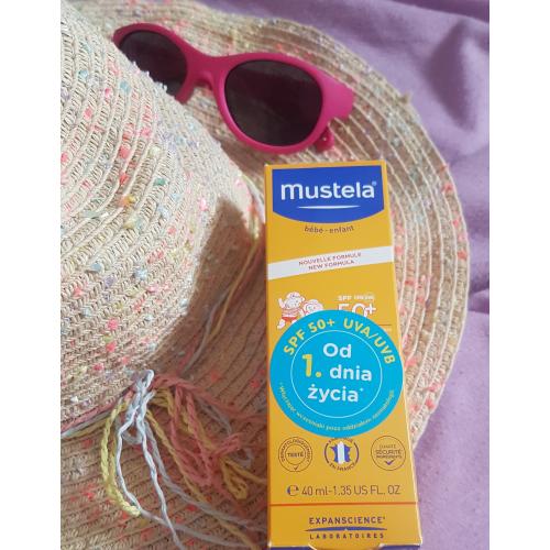 Mustela Sun Bebe-Enfant, Lait Solaire Tres Haute Protection SPF 50+ PPD 25 (Mleczko przeciwsłoneczne SPF 50+) - opinie | zdjęcie do recenzji od Staria - 3