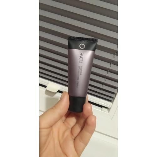 Oriflame The ONE, Pore Minimizing Primer (Baza zmniejszająca widoczność porów) - opinie | zdjęcie do recenzji od Moniula93 - 1