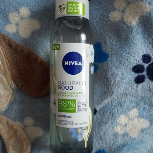 Nivea Naturally Good, Cotton Flower Scent & Touch Of Bio Oil Shower Gel (Żel pod prysznic `Kwiat bawełny`) - opinie | zdjęcie do recenzji od 89fc2c2171a4d4a9893395074bafff4943c513c5_62cb5a01d2b5d