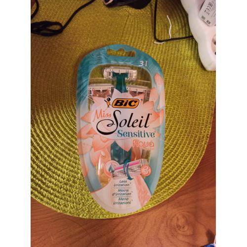 BIC Miss Soleil Sensitive Aqua, Maszynka do golenia - opinie | zdjęcie do recenzji od Wikciaa2307
