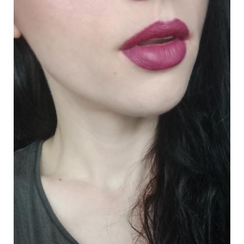 Revolution Pro New Neutral Satin Matte Lipstick (Pomadka do ust) - opinie | zdjęcie do recenzji od Nathaliee85 - 1