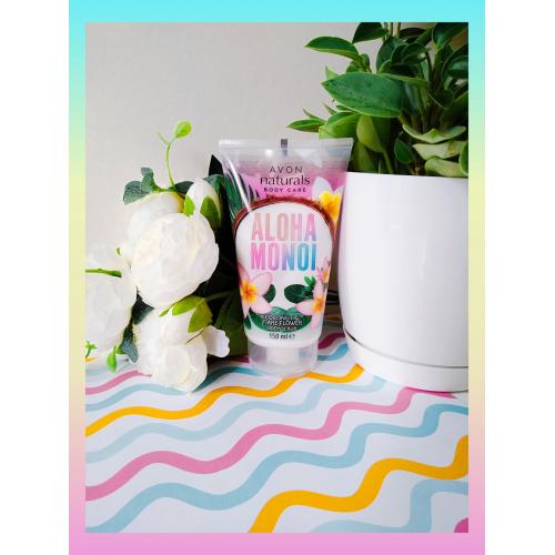 Avon Naturals, Aloha Monoi, Coconut & Tiare Flower Body Scrub (Scrub do ciała `Kokos i kwiat Tahiti`) - opinie | zdjęcie do recenzji od KosmeSylki