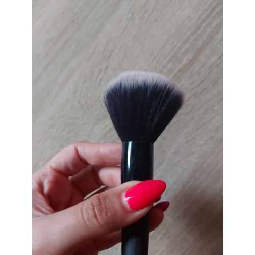 Avon Pędzel do pudru - opinie | zdjęcie do recenzji od louissth - 2