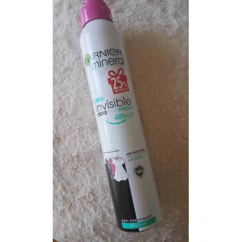 Garnier Mineral Deodorant, Invisible 48h Anti - Marks Spray (Antyperspirant przeciw plamom w sprayu (nowa wersja)) - opinie | zdjęcie do recenzji od AgaB1998 - 1