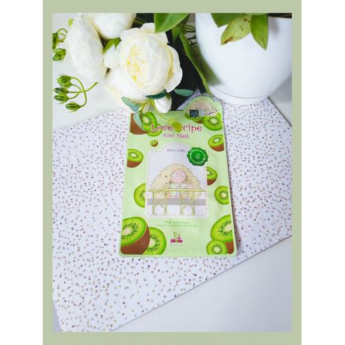 Love Recipe Sally's Box, Kiwi Mask (Maska w płachcie `Kiwi `) - opinie | zdjęcie do recenzji od KosmeSylki
