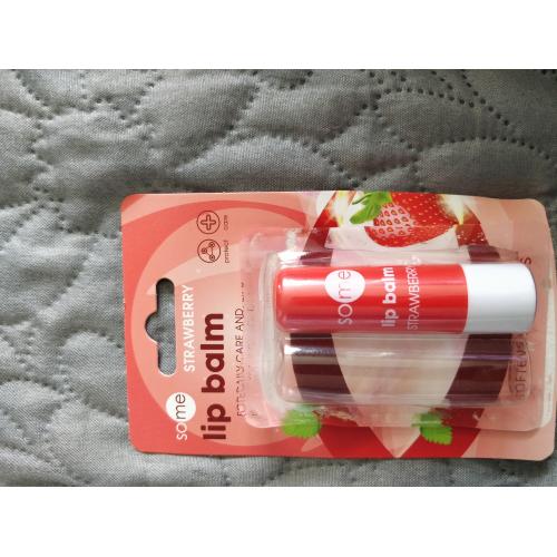 Action So Me, Strawberry Lip Balm (Balsam do ust `Truskawka`) - opinie | zdjęcie do recenzji od Paula9595p - 3