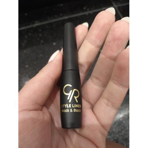 Golden Rose Style Liner Black & Black (Płynny eyeliner) - opinie | zdjęcie do recenzji od PAUNI