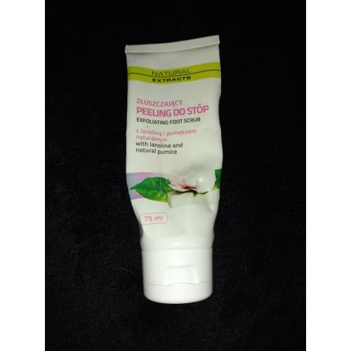 Pharma CF Natural Extracts, Peeling do stóp gruboziarnisty z naturalnym pumeksem - opinie | zdjęcie do recenzji od Madeleine987 - 1