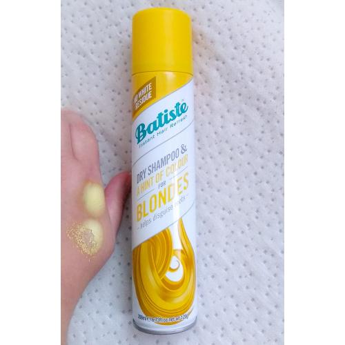 Batiste Dry Shampoo A Hint of Colour Light & Blonde (Suchy szampon do włosów dla blondynek (stara wersja)) - opinie | zdjęcie do recenzji od Ariessa - 2