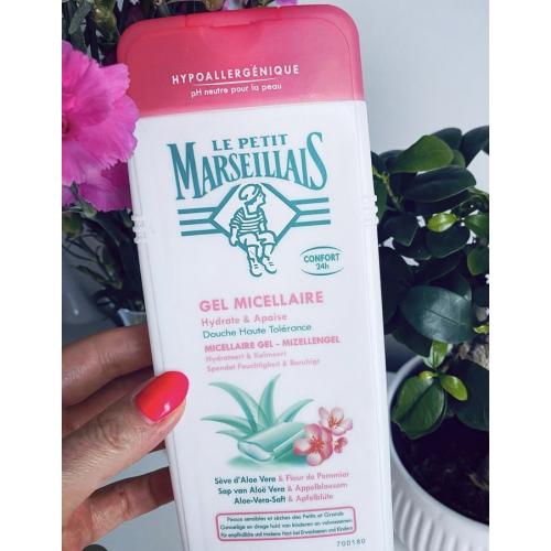 Le Petit Marseillais Gel Micellaire Seve d'Aloe Vera et Fleur de Pommier (Micelarny żel pod prysznic `Aloes & kwiat jabłoni`) - opinie | zdjęcie do recenzji od fc6bbe57da52d8999f3cda6c9db2214ecf19a209_649380f1ee668 - 1