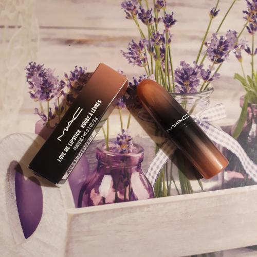 M.A.C. Love Me Lipstick (Pomadka do ust) - opinie | zdjęcie do recenzji od Andromeda1966