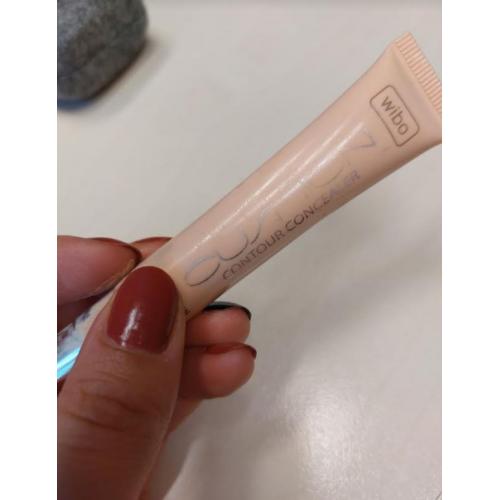 Wibo Cushion Contour Concealer (Płynny kamuflaż do twarzy) - opinie | zdjęcie do recenzji od kezsanab