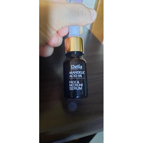 Delia Professional Face Care, Mandelic Acid 4% Active Face & Neckline Serum (Wygładzające serum z kwasem migdałowym) - opinie | zdjęcie do recenzji od AnaP33