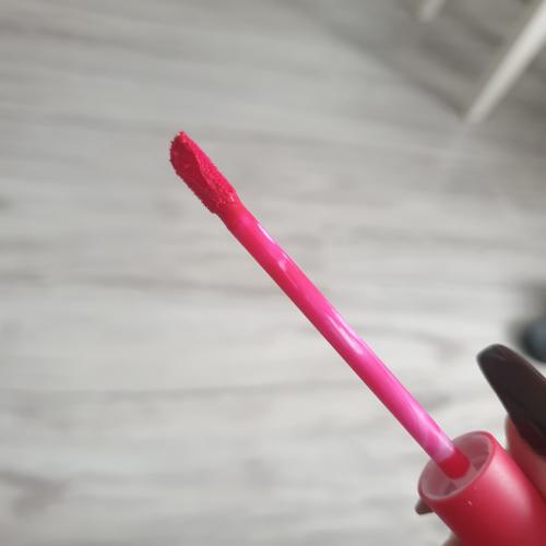Victoria's Secret Velvet Matte Lipstick (Matowa szminka) - opinie | zdjęcie do recenzji od brylciaczek - 3