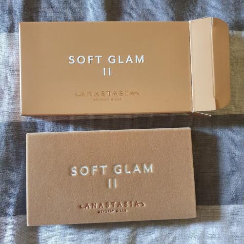 Anastasia Beverly Hills Soft Glam II Mini Eyeshadow Palette (Paleta cieni do powiek) - opinie | zdjęcie do recenzji od wonder_joker97 - 5