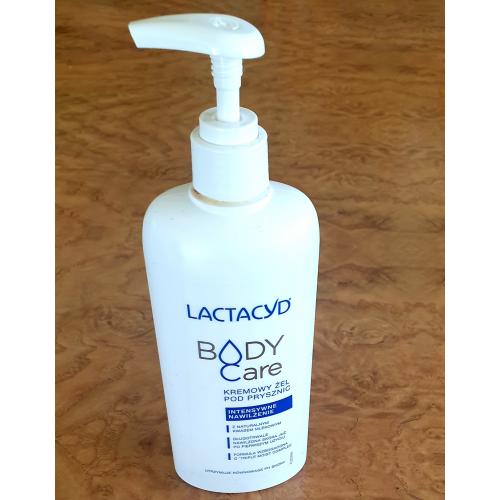 Lactacyd Body Care, Kremowy żel pod prysznic `Intensywne nawilżenie` - opinie | zdjęcie do recenzji od Iwona_C