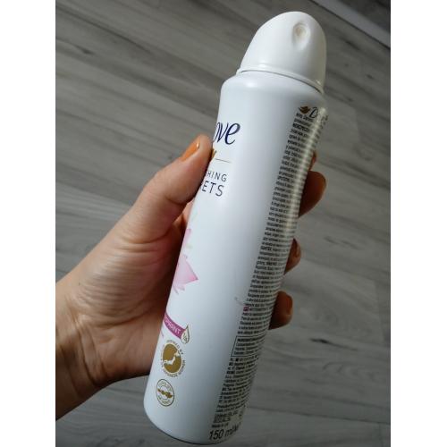 Dove Nourishing Secrets ,Glowing Ritual, Antyperspirant w sprayu dla kobiet - opinie | zdjęcie do recenzji od Moniula93 - 2