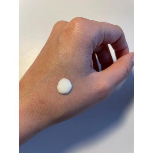 La Roche-Posay Anthelios, Ultra Resistant Invisible Fluid SPF 30 (Ultralekki fluid do twarzy z SPF 30) - opinie | zdjęcie do recenzji od AnastasiaP - 2
