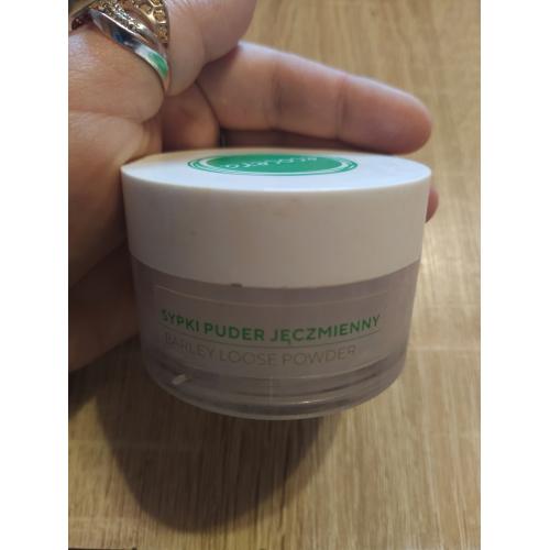 Ecocera Barley Loose Powder for Every Skin Type (Sypki transparentny puder jęczmienny) - opinie | zdjęcie do recenzji od AnnNowa - 1