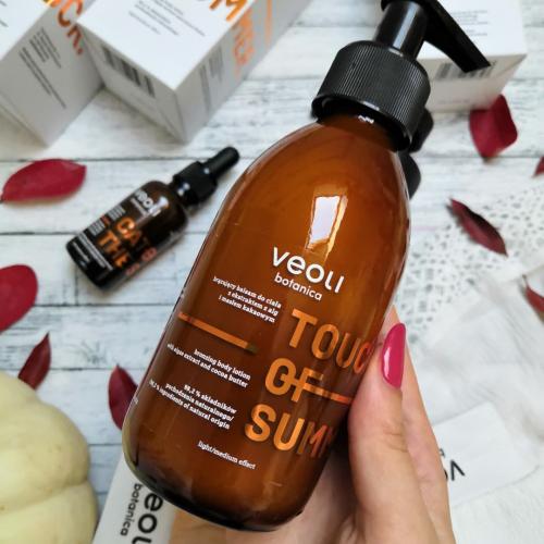 Veoli Botanica Touch of Summer, Brązujący balsam do ciała z ekstraktem z alg i masłem kakaowym - opinie | zdjęcie do recenzji od Amesia181