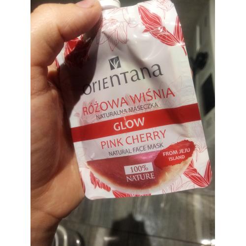 Orientana Glow Pink Cherry Natural Facial Mask (Naturalna maseczka do twarzy `Różowa wiśnia`) - opinie | zdjęcie do recenzji od Wiola435