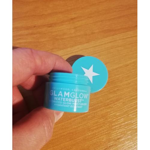 GlamGlow Waterburst Hydrated Glow Moisturize (Krem do twarzy) - opinie | zdjęcie do recenzji od Ivonek38