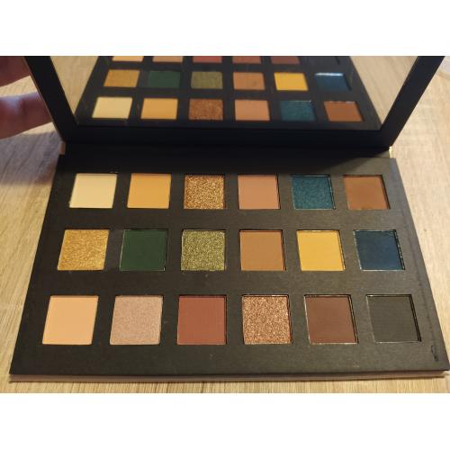Eveline Cosmetics Variete Eyeshadow Palette (Paleta 18 cieni do powiek) - opinie | zdjęcie do recenzji od AnnNowa - 2