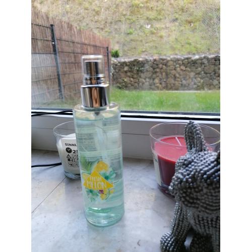 bebeauty Fresh Melon Body Mist (Mgiełka do ciała o zapachu melona) - opinie | zdjęcie do recenzji od blondeinbeauty