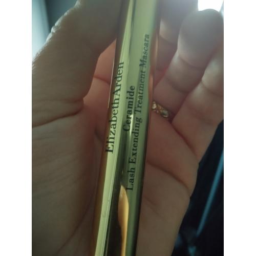 Elizabeth Arden Ceramide, Lash Extending Treatment Mascara (Wydłużający tusz do rzęs z ceramidami) - opinie | zdjęcie do recenzji od Mad_Lainey