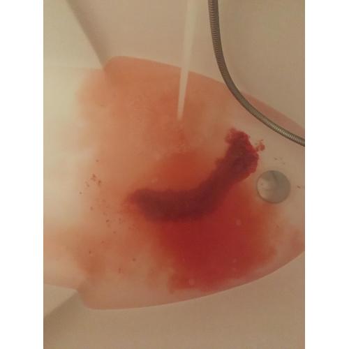 Isana Deine Herzenszeit, Badeperlen mit Babassu-Ol & Urea (Perełki do kąpieli z olejkiem babassu i mocznikiem `Berry Heart`) - opinie | zdjęcie do recenzji od blekit_nieba - 1