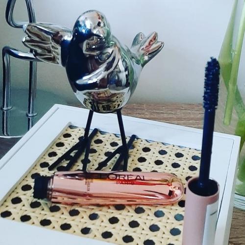 L'Oreal Paris Air Volume Mega Mascara (Pogrubiający tusz do rzęs) - opinie | zdjęcie do recenzji od tinka06 - 1
