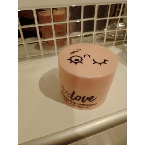 Floslek żeLove, Moisturizing PeonyWater Bomb 2 in 1 (Nawilżający żel do pielęgnacji twarzy, szyi i dekoltu) - opinie | zdjęcie do recenzji od Magdalena1385 - 2
