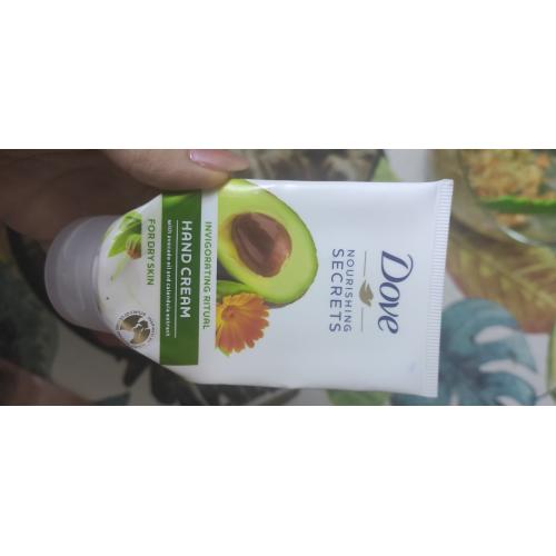 Dove Nourishing Secrets, Invigorating Ritual, Hand Cream (Krem do rak) - opinie | zdjęcie do recenzji od joaska1992